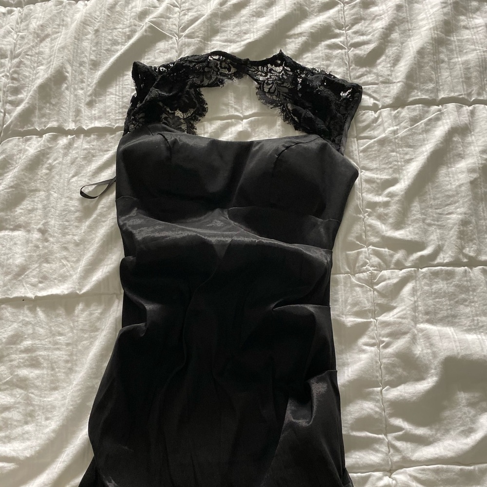 Women’s dress black